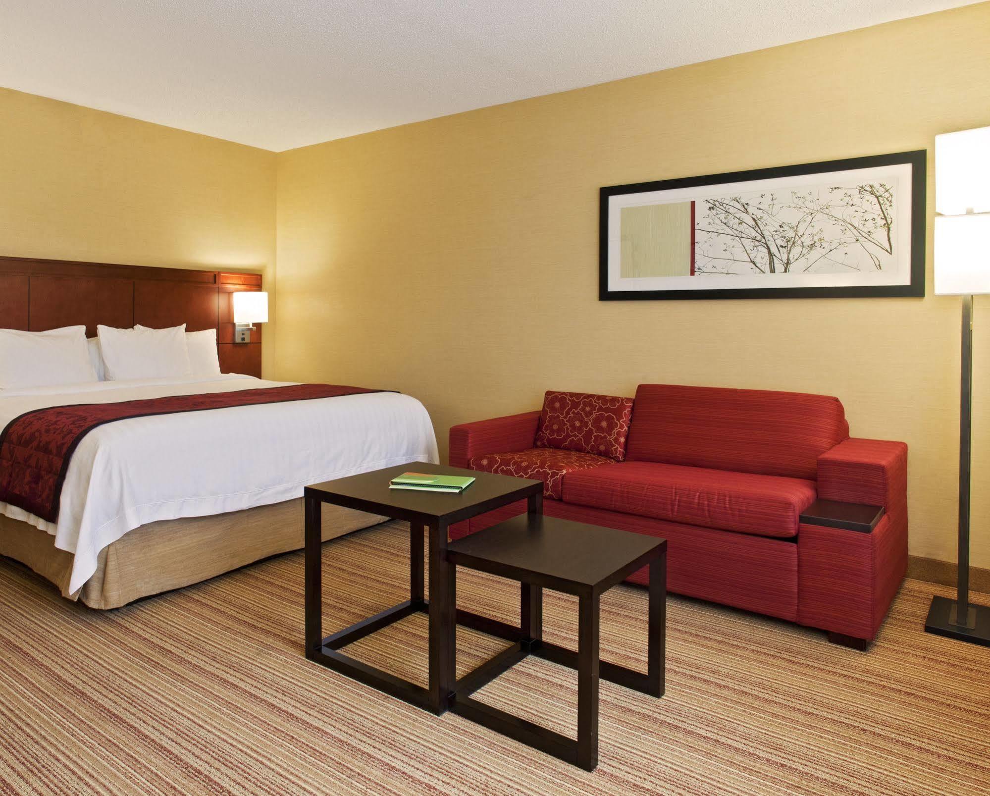 Fairfield & By Marriott Airport 3* Albany